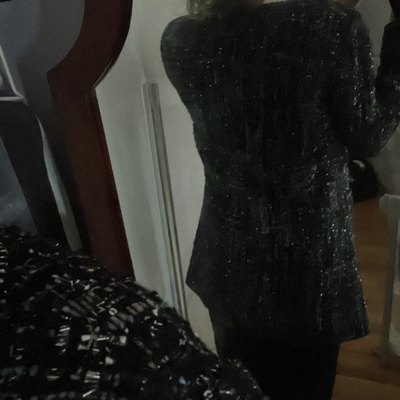 Tweed Coat with subtle sequin - Picture 2 of 6